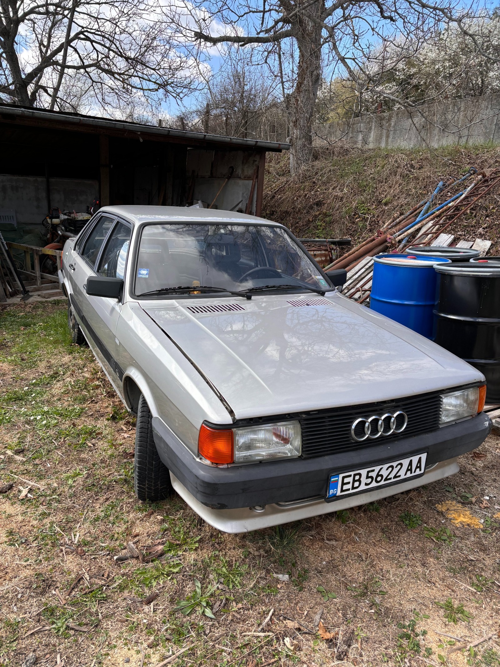 Audi 80 1.6I - изображение 1