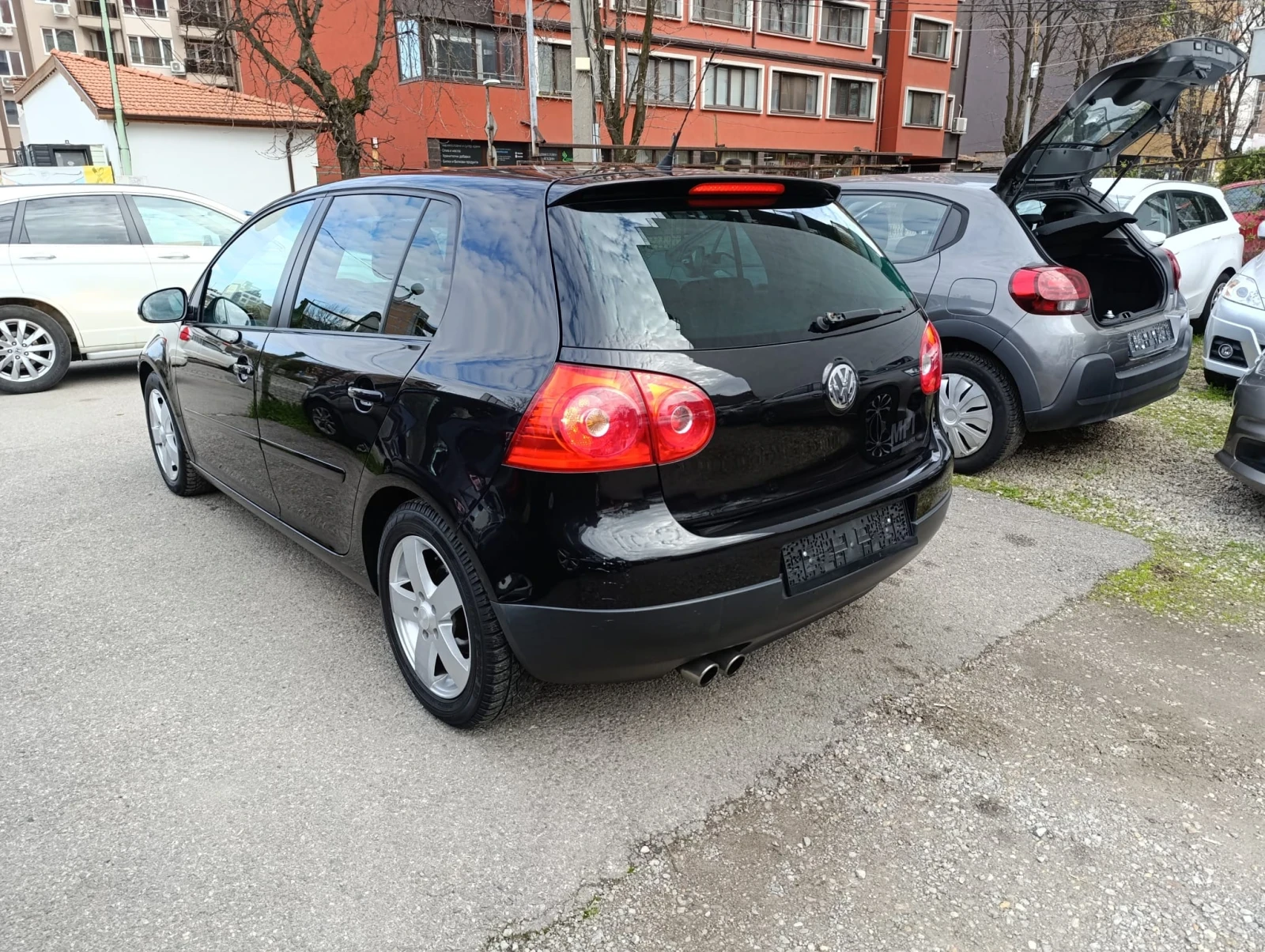 VW Golf 1.4 GT 170 к.с - изображение 6