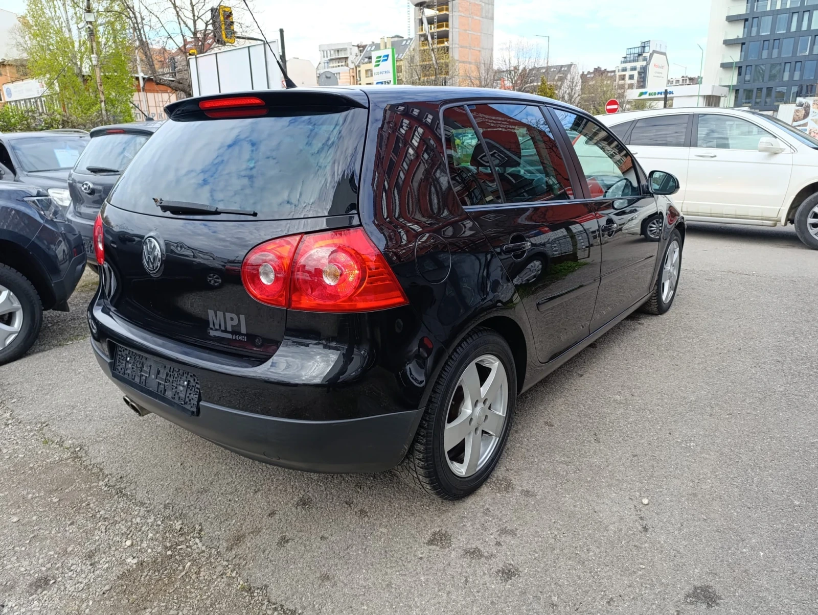 VW Golf 1.4 GT 170 к.с - изображение 4