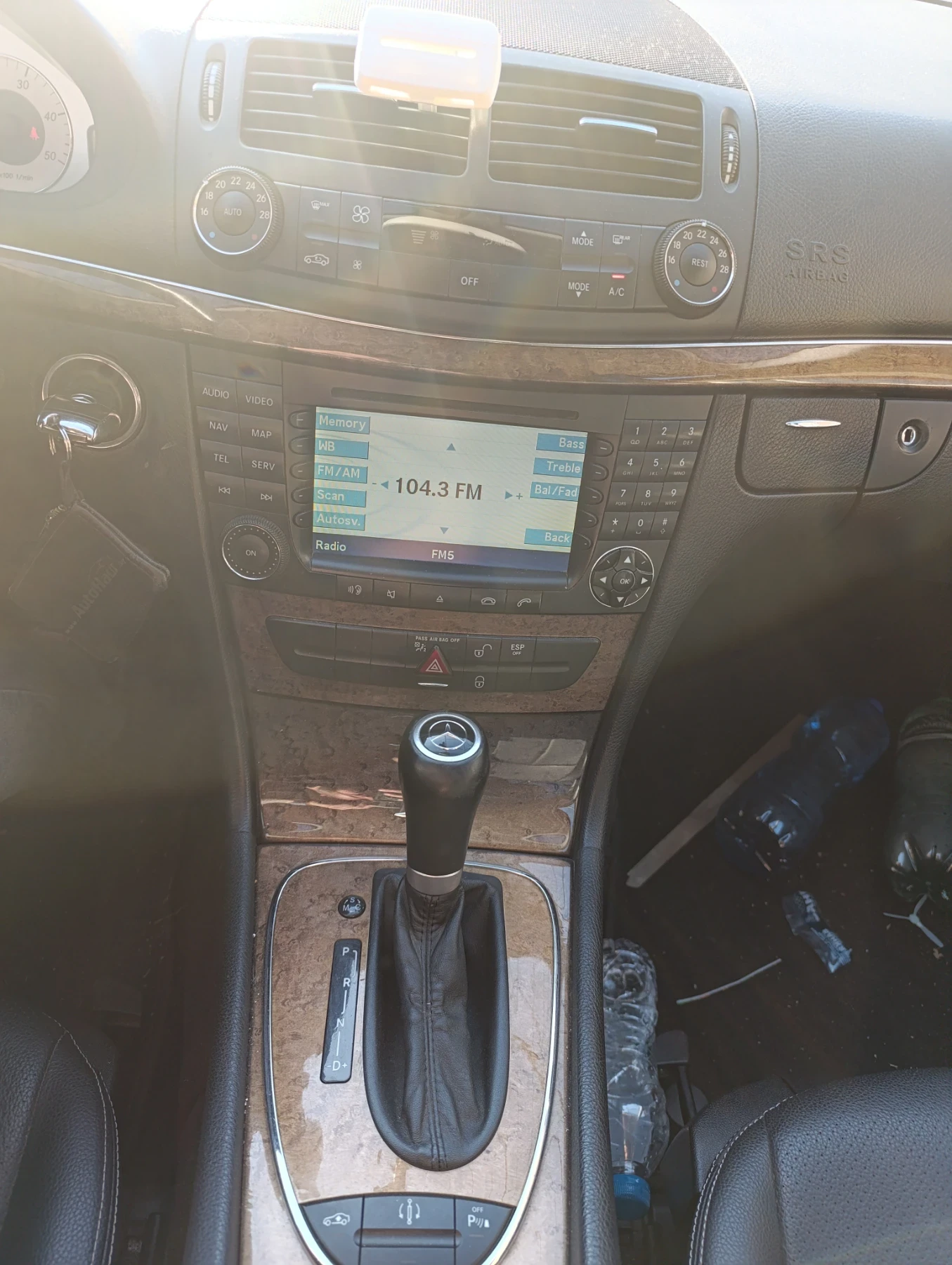Mercedes-Benz E 320  - изображение 2