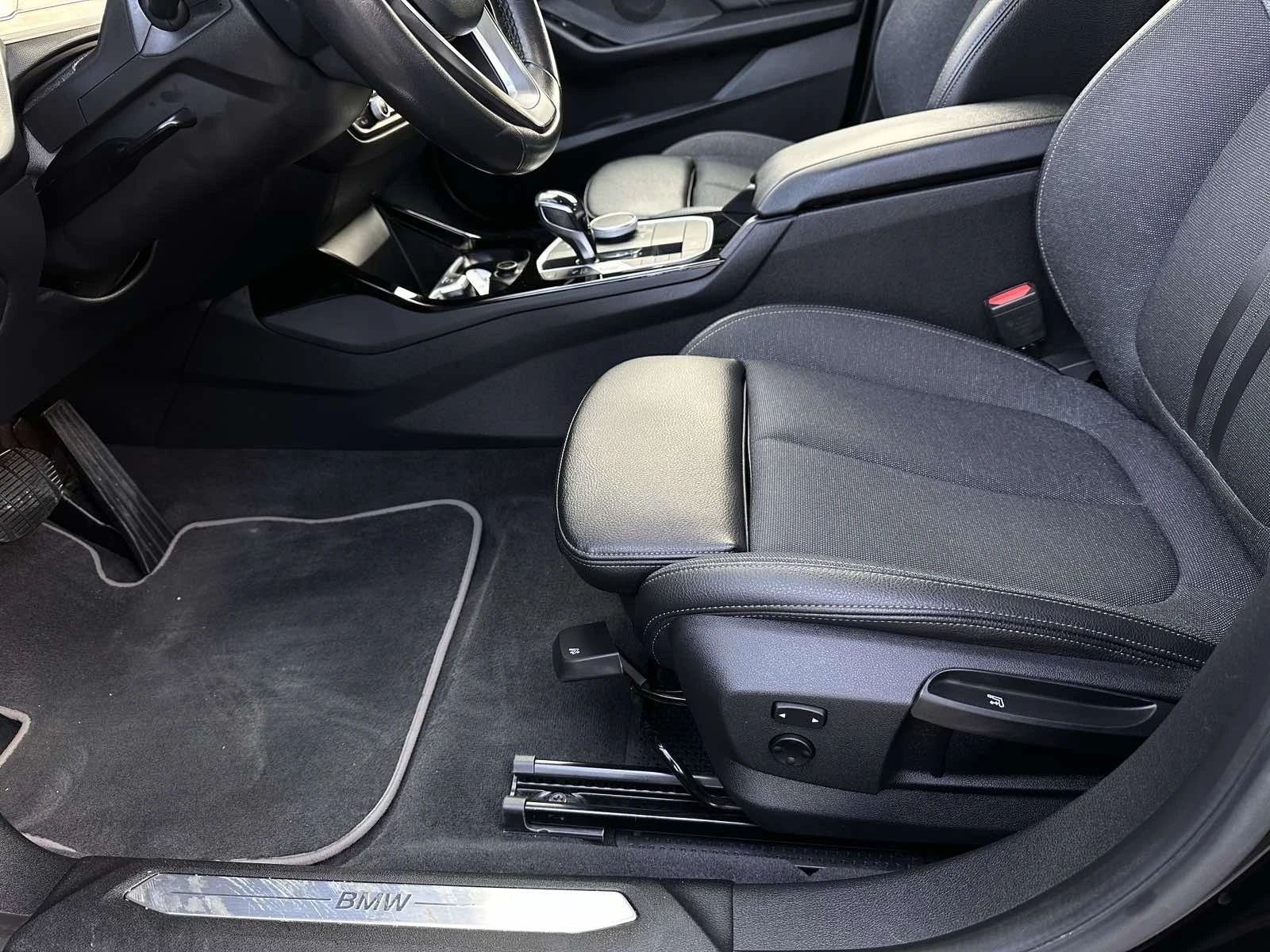 BMW 118 2.0D Sport Distronic - изображение 8
