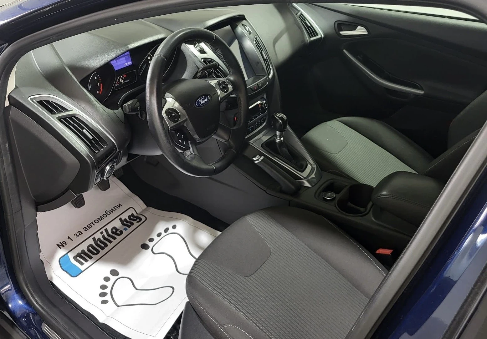 Ford Focus 1.0 i SW - изображение 6
