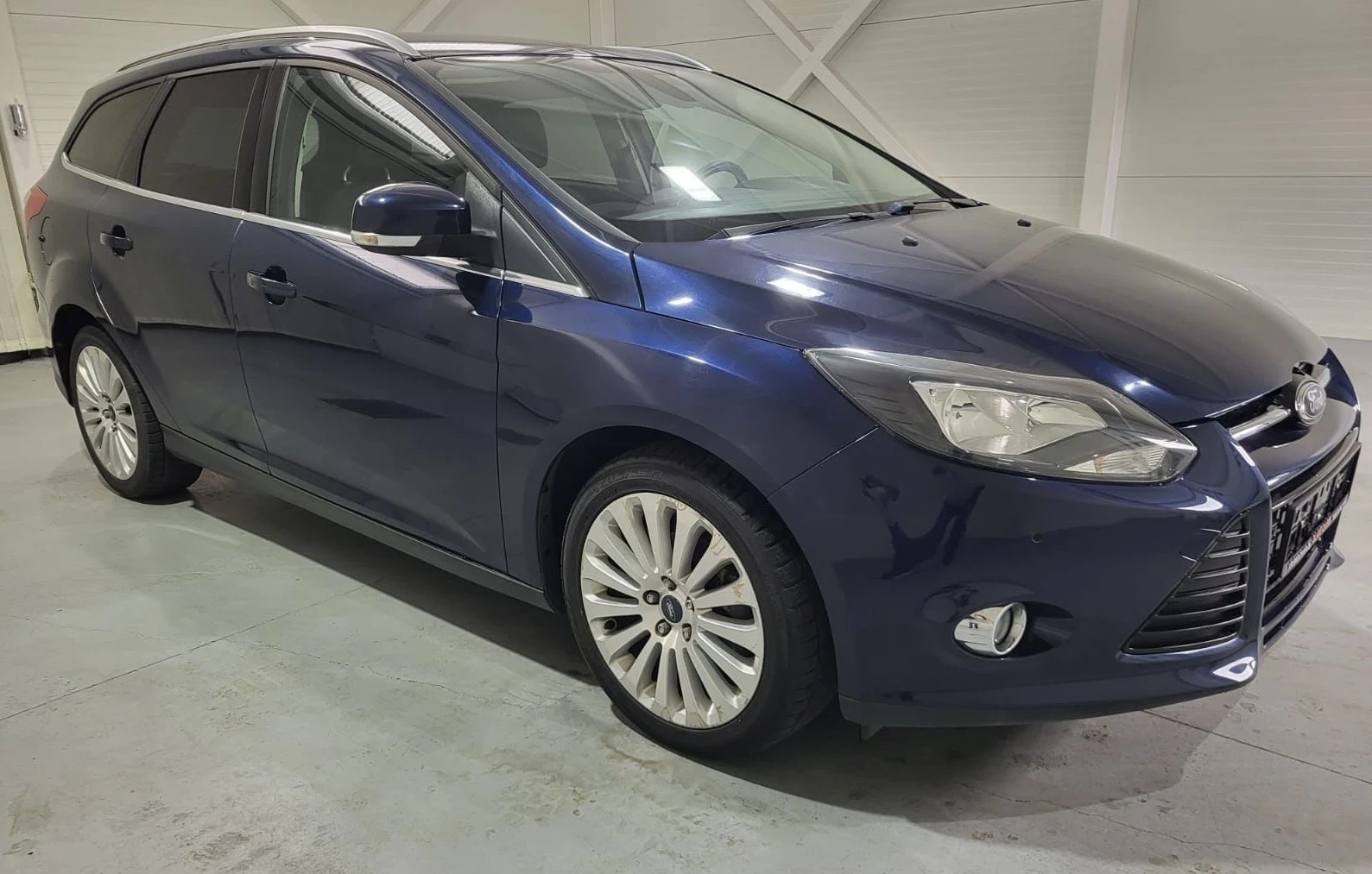 Ford Focus 1.0 i SW - изображение 3