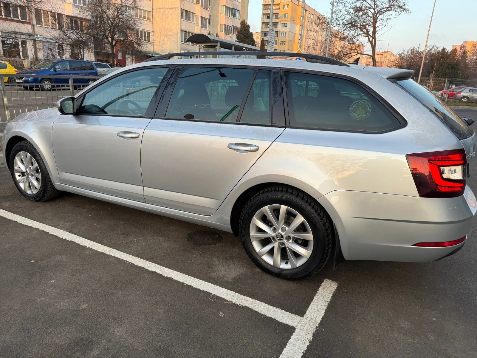 Skoda Octavia 2.0 TDI DSG7 - изображение 5