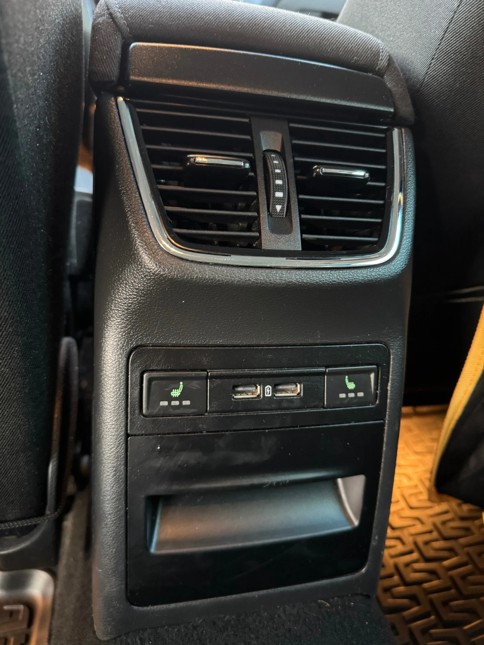 Skoda Octavia 2.0 TDI DSG7 - изображение 6