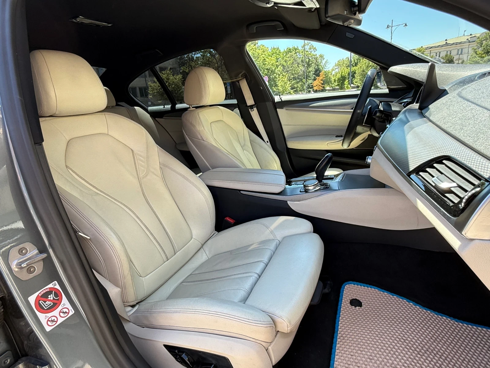 BMW 530 xDrive* M-Pack* Head-Up* 360* Distronic - изображение 10
