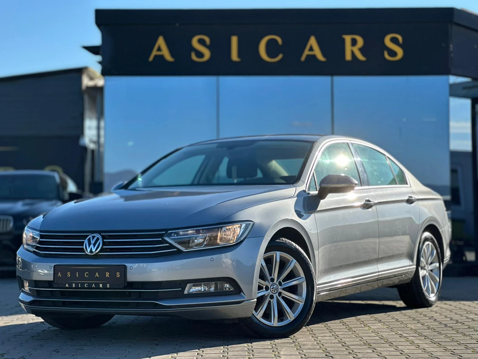 VW Passat / COMFORT LINE / 1.6TDI / 120HP / EURO 6 / TOP / | Mobile.bg   1