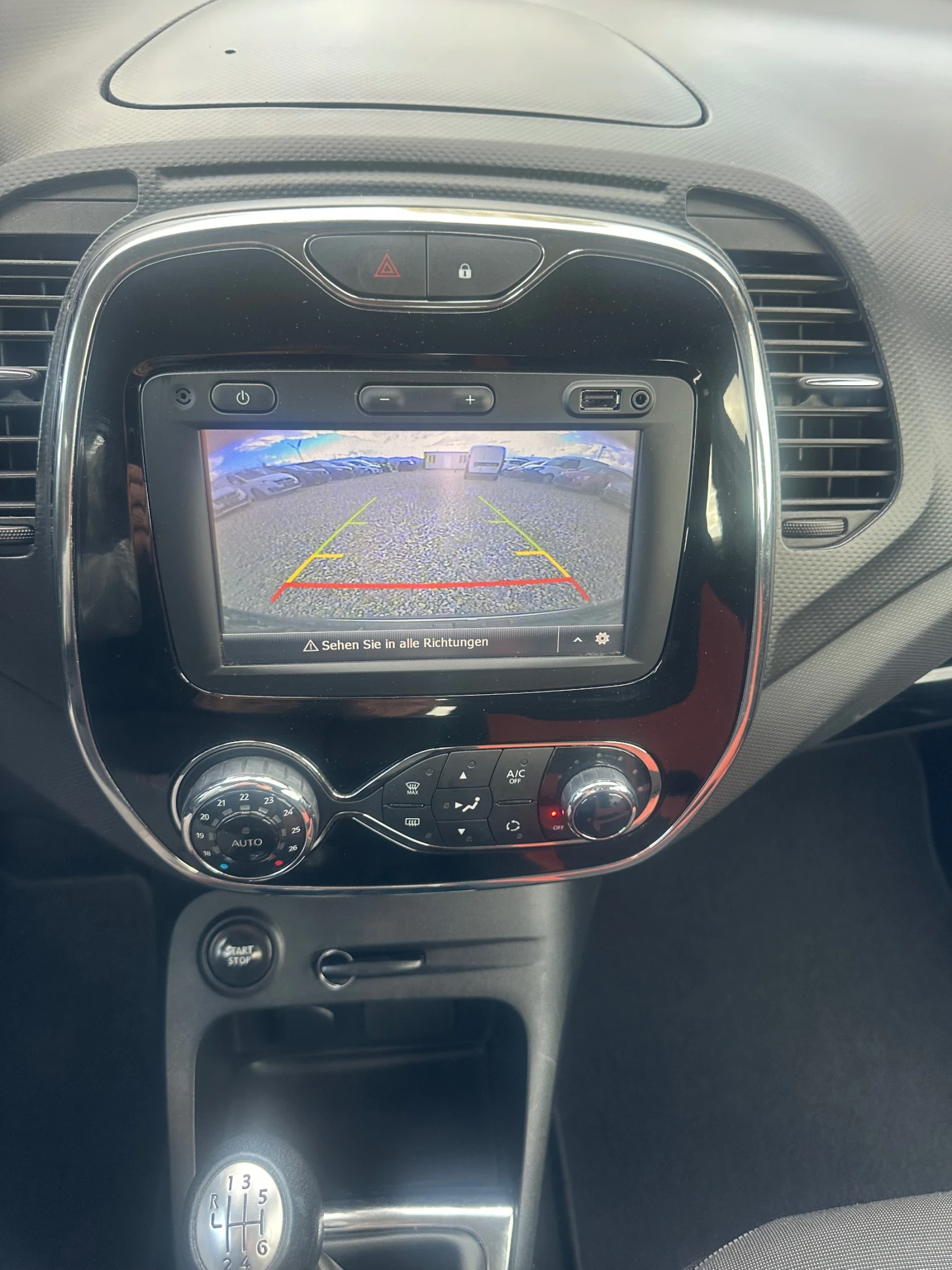 Renault Captur 1.5 dCi Energy Intens - изображение 10