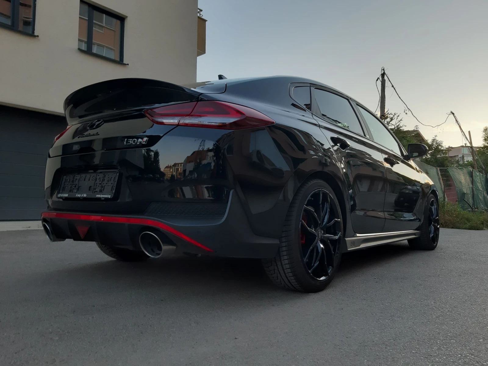 Hyundai I30 N Performance  Fastback - изображение 2