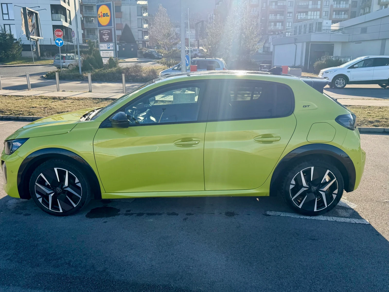 Peugeot 208 GT Hybrid с Керамика в ГАРАНЦИЯ - изображение 4