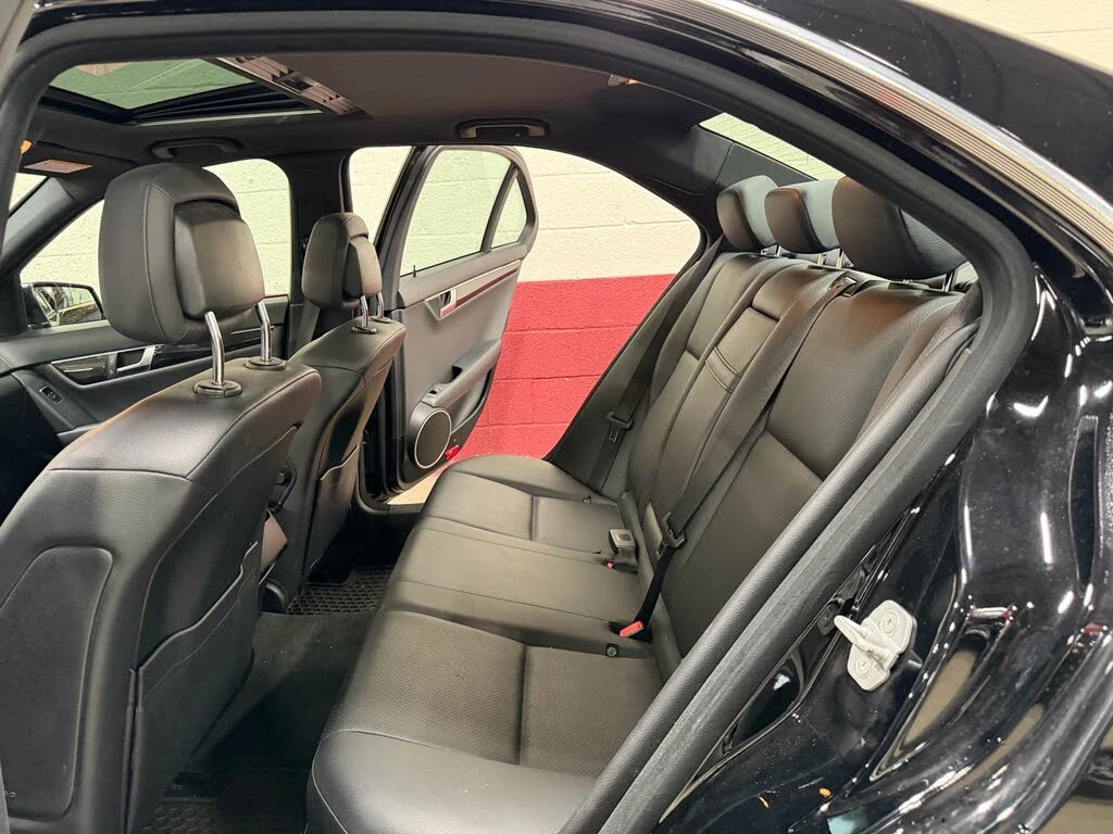 Mercedes-Benz C 300 4 MATIC * ����������(���� �� ��) | Mobile.bg � ����������� 15