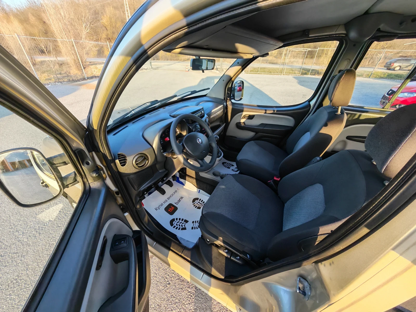 Fiat Doblo 1.4i * CLIMA* FaceLift, снимка 12 - Автомобили и джипове - 53716929