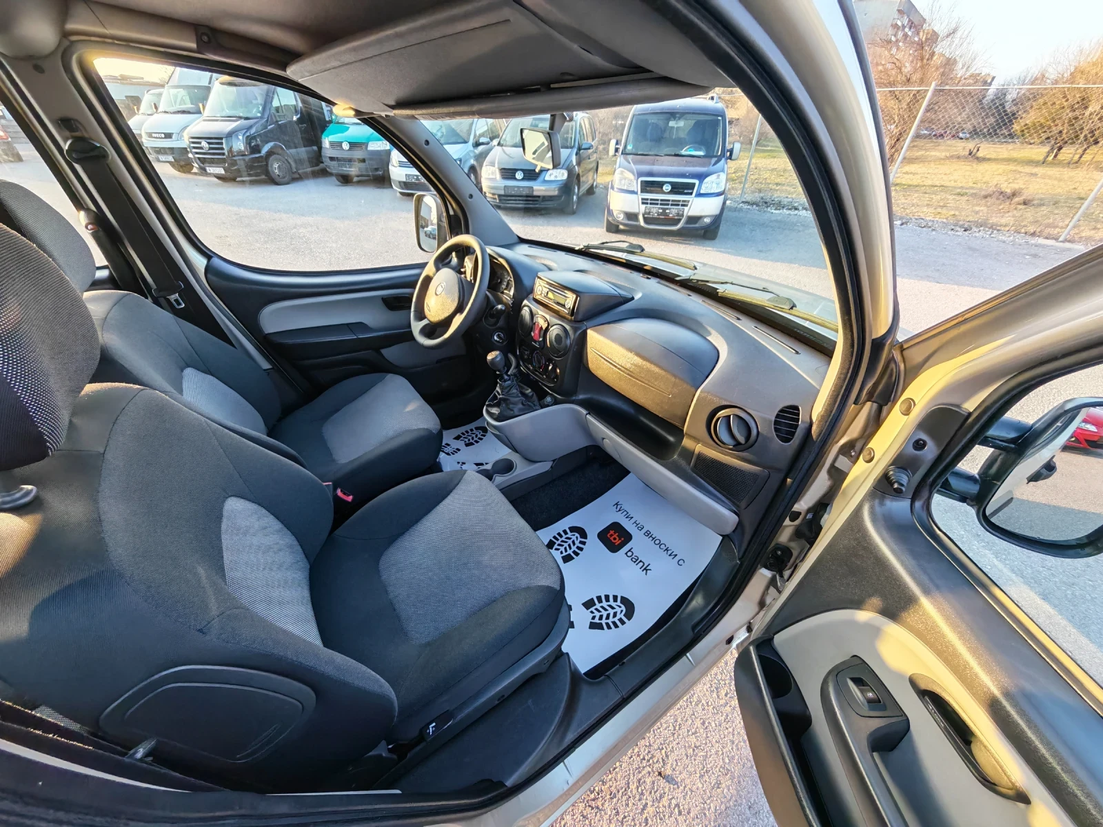 Fiat Doblo 1.4i * CLIMA* FaceLift, снимка 8 - Автомобили и джипове - 53716929