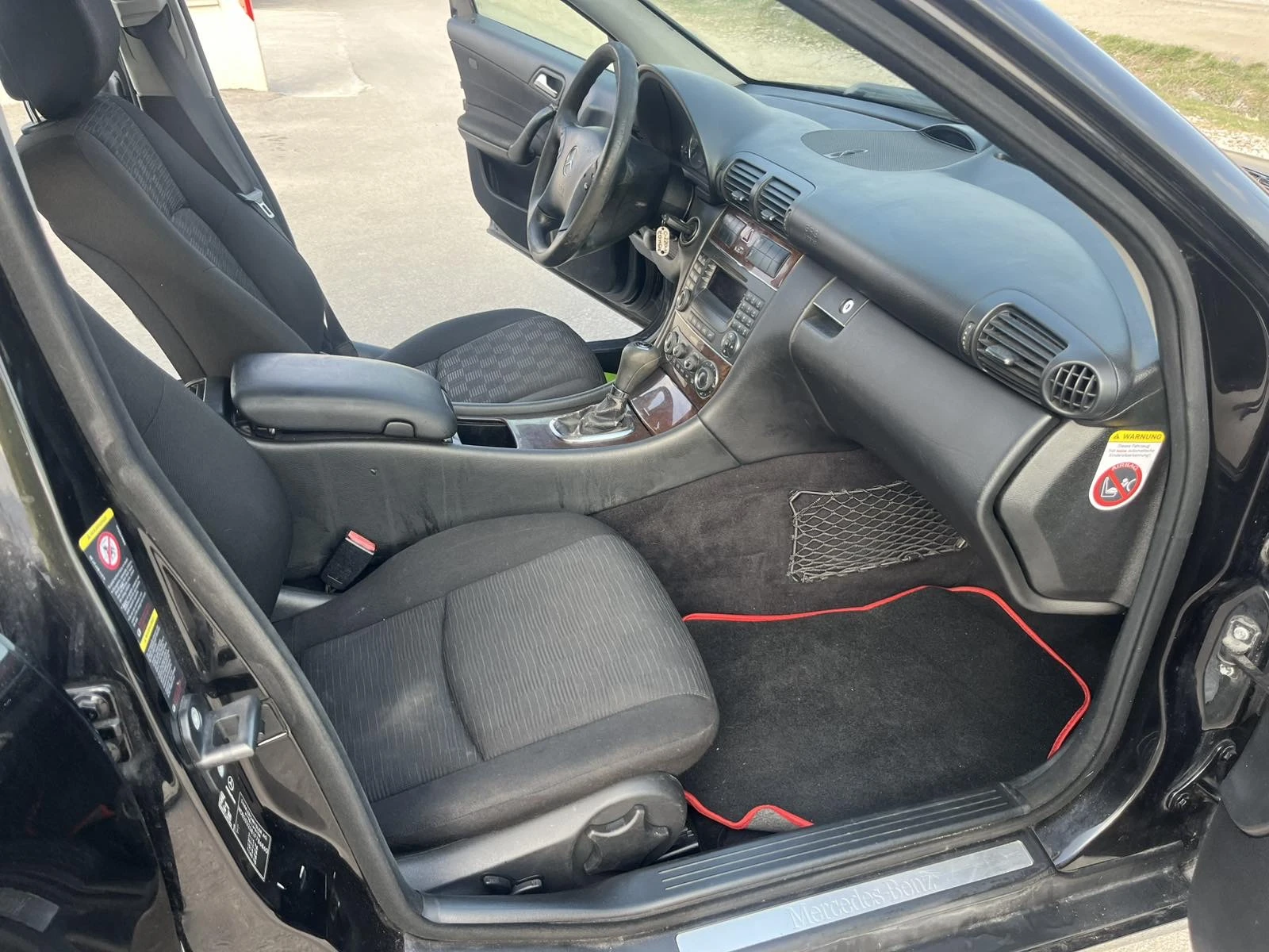 Mercedes-Benz C 220 FACE 2.2CDI 150кс АВТОМАТ  АВТОПИЛОТ КЛИМАТРОНИК, снимка 10 - Автомобили и джипове - 53880585