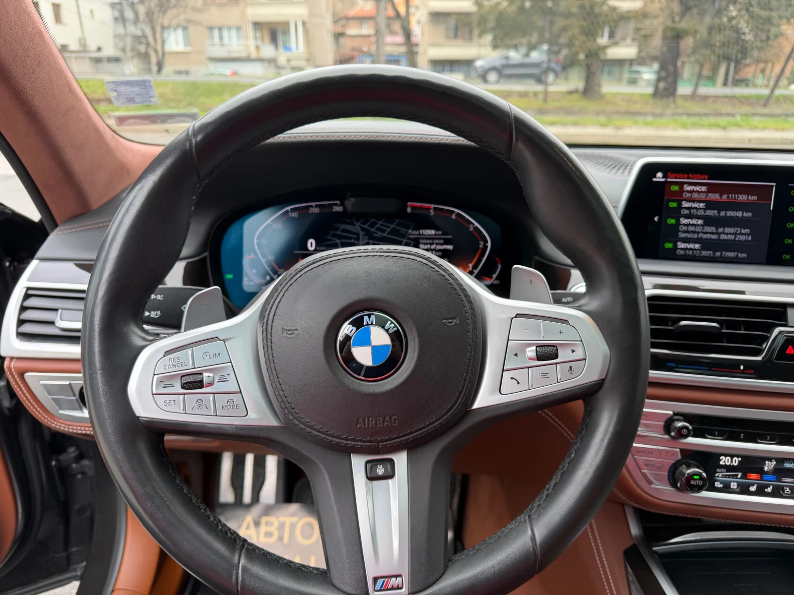 BMW 750 xDrive INDIVIDUAL / FULL / B&W / HUD / �� | Mobile.bg � ����������� 14