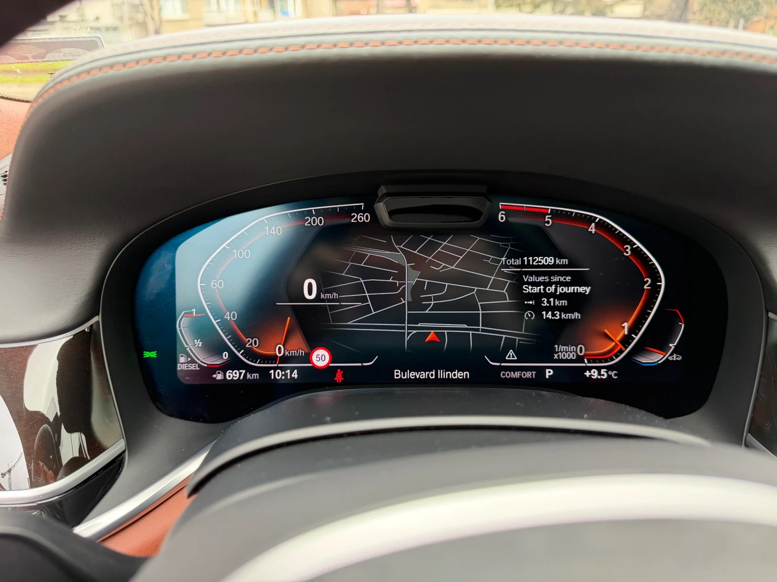 BMW 750 xDrive INDIVIDUAL / FULL / B&W / HUD / �� | Mobile.bg � ����������� 9