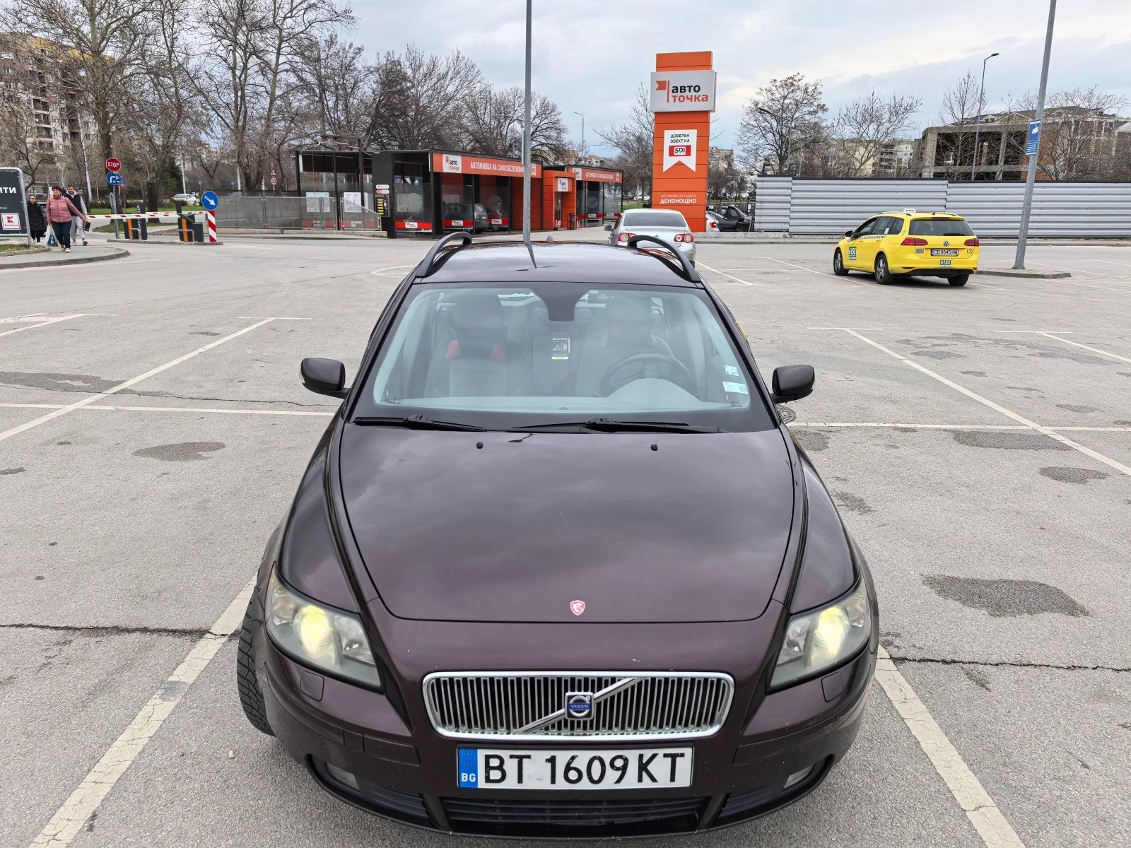 Volvo V50 Momentum, снимка 6 - Автомобили и джипове - 54059977