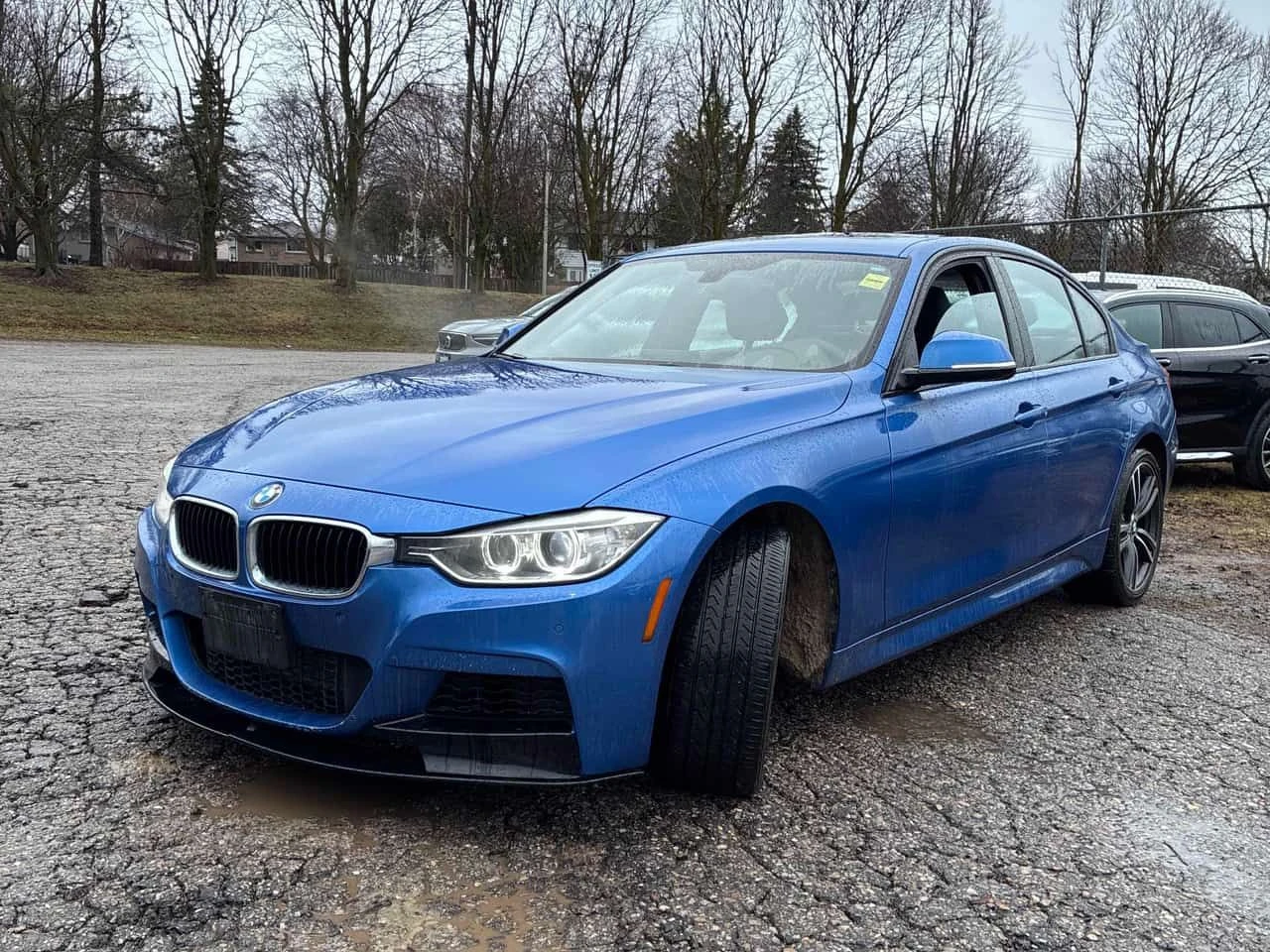 BMW 335 * xDrive* CARFAX * M PACK * HARMAN * КЛИП