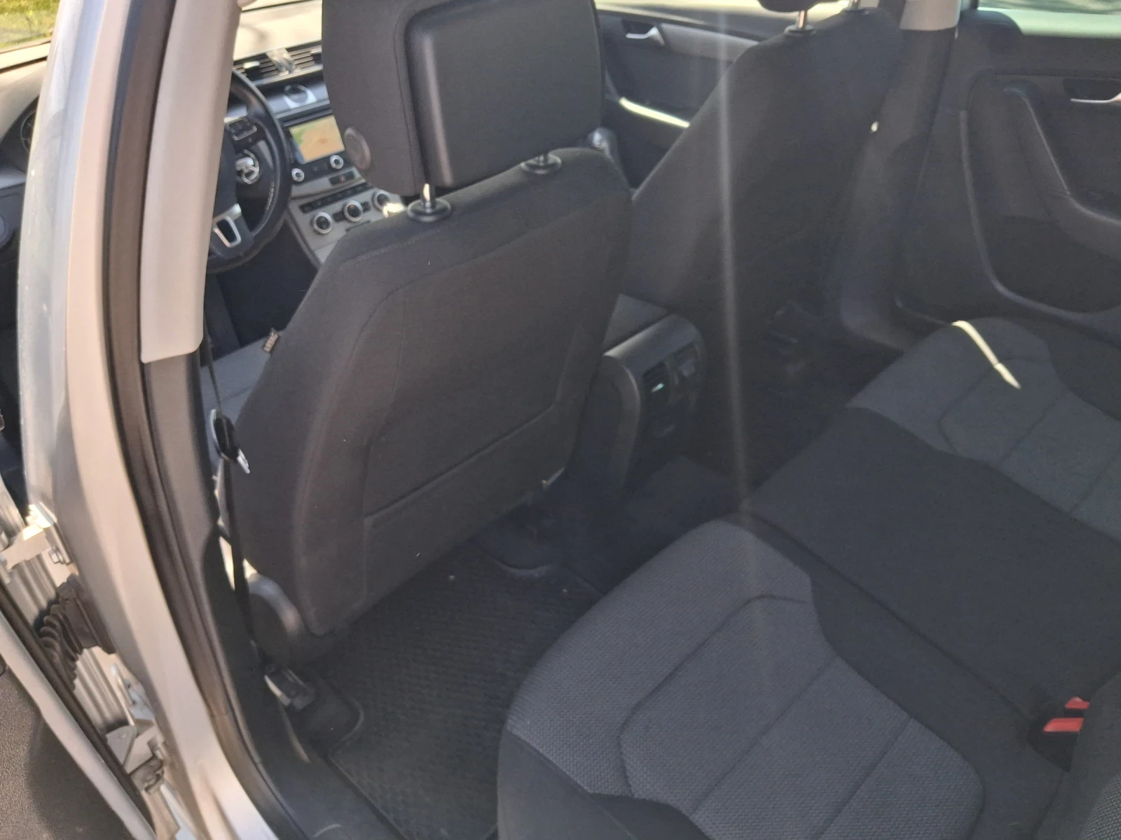 VW Passat 1400  B7  TSi 122 k� 6 ��������� ��� ����� | Mobile.bg � ����������� 11