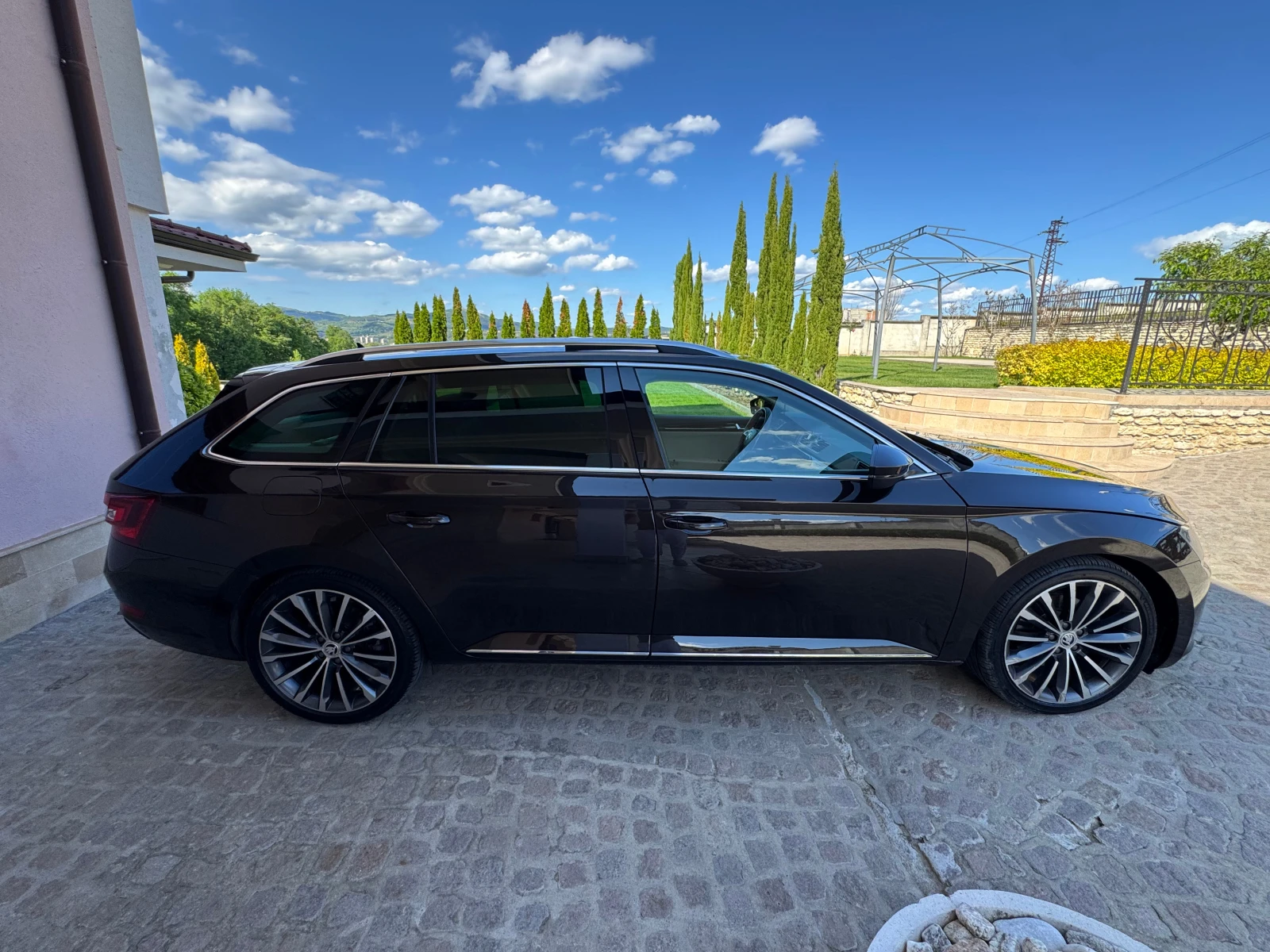 Skoda Superb, снимка 6 - Автомобили и джипове - 54761709