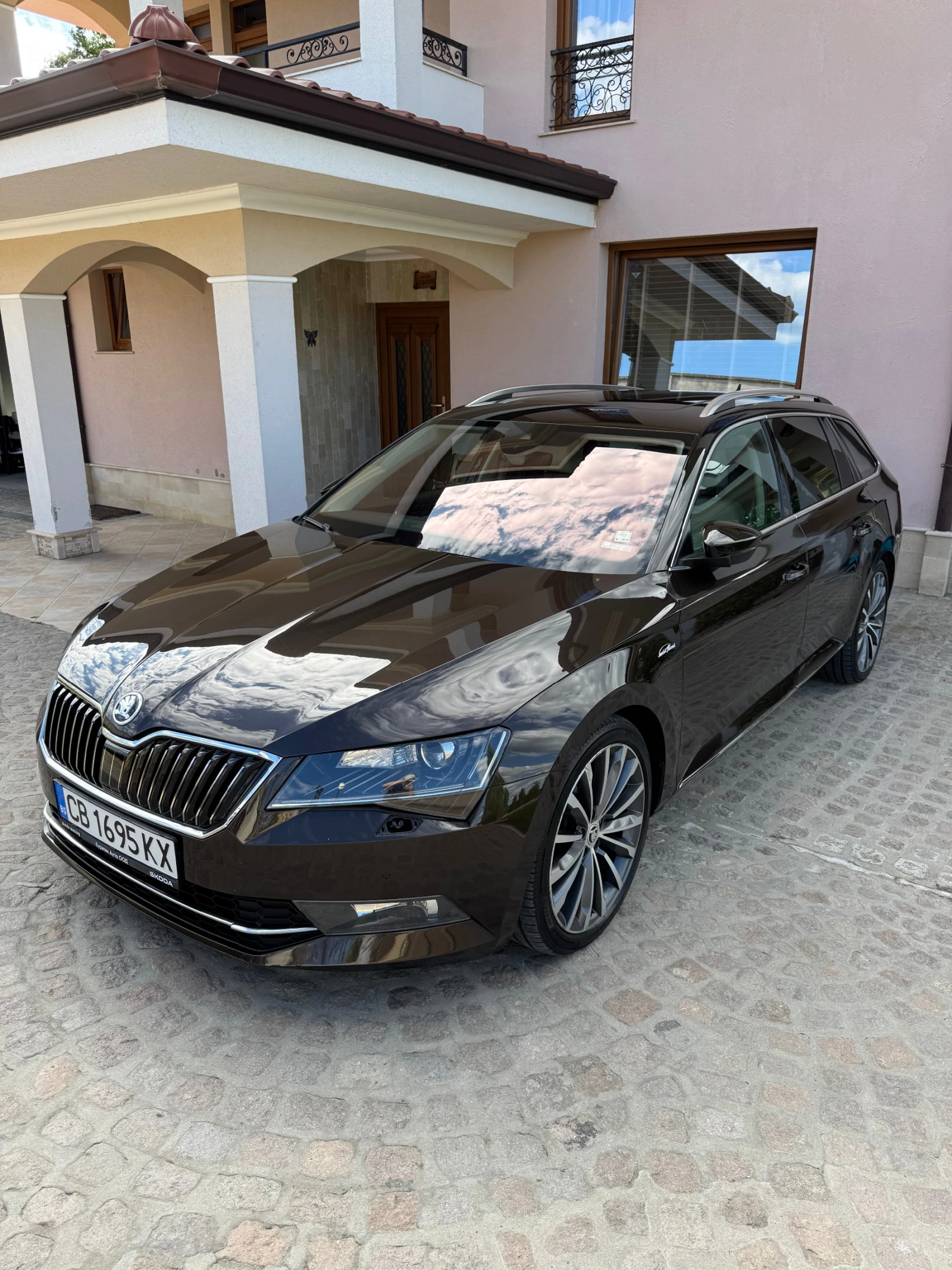 Skoda Superb, снимка 2 - Автомобили и джипове - 54761709