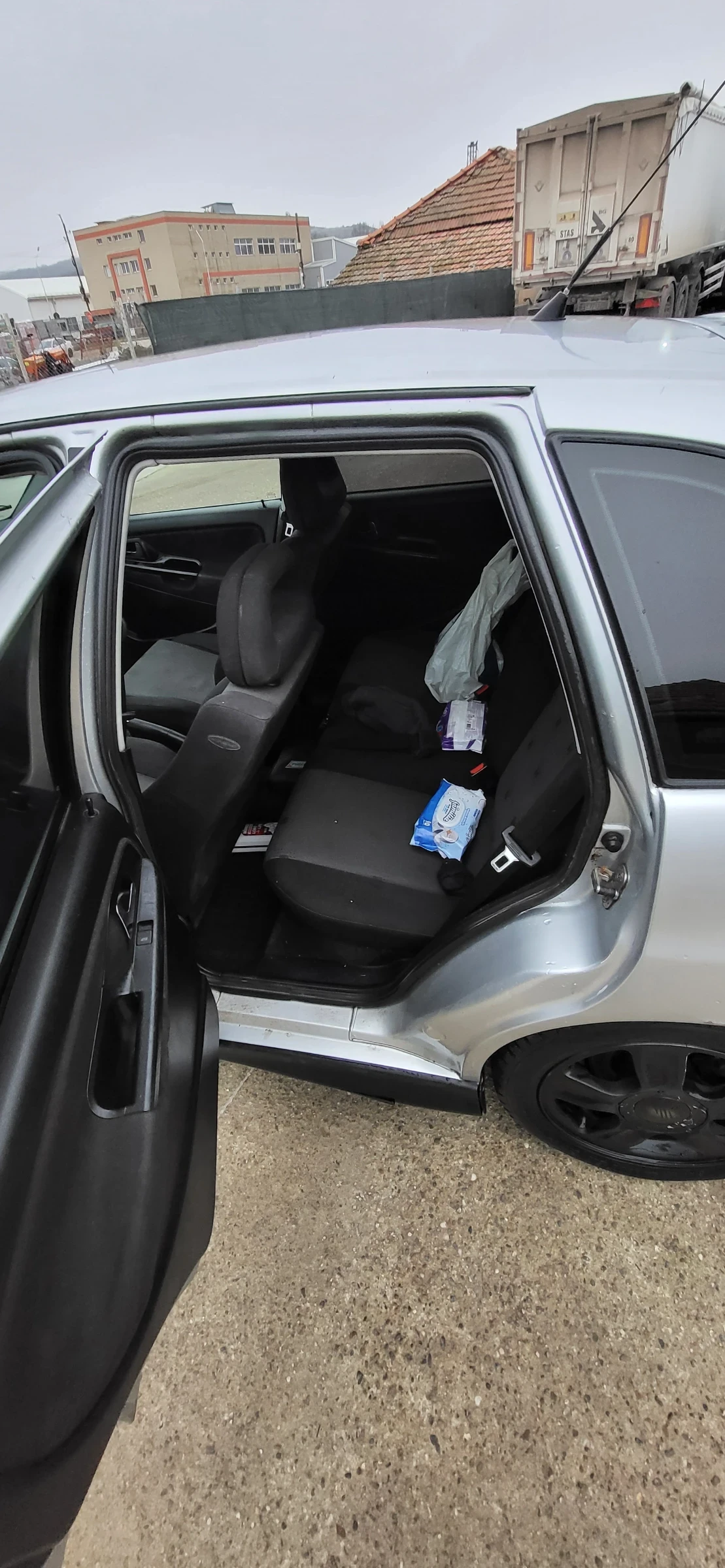 Seat Ibiza, снимка 11 - Автомобили и джипове - 54820884