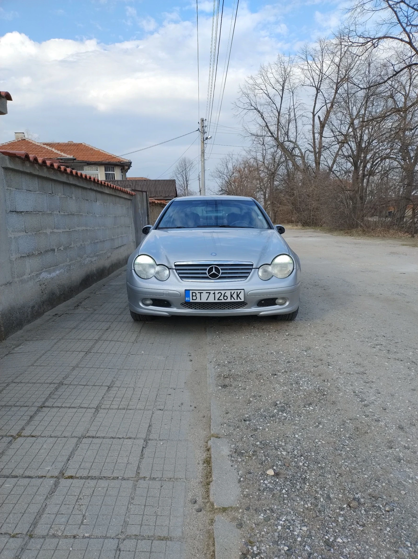 Mercedes-Benz C 200 2.0 компресор, снимка 13 - Автомобили и джипове - 54899814