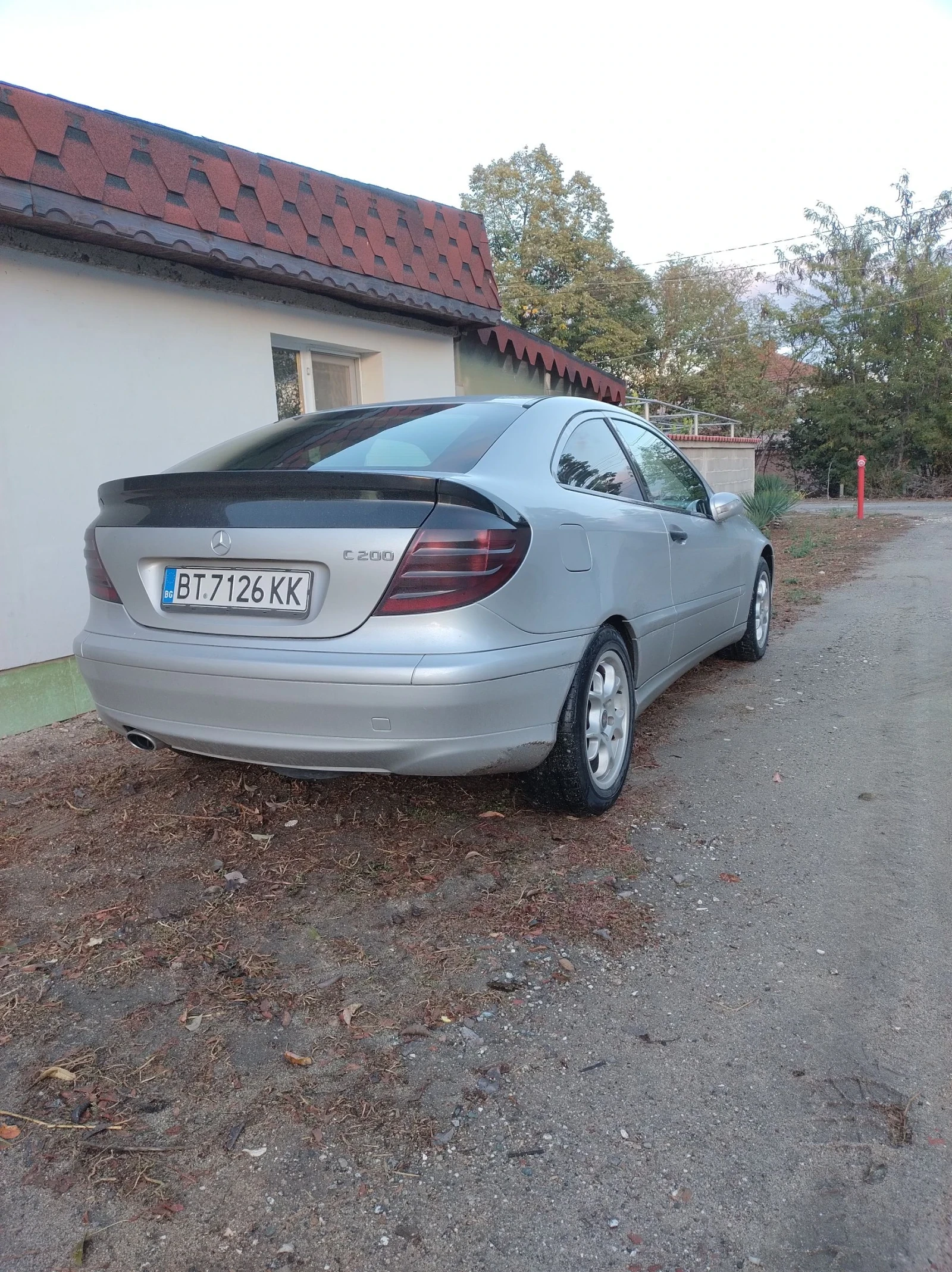 Mercedes-Benz C 200 2.0 компресор, снимка 5 - Автомобили и джипове - 54899814