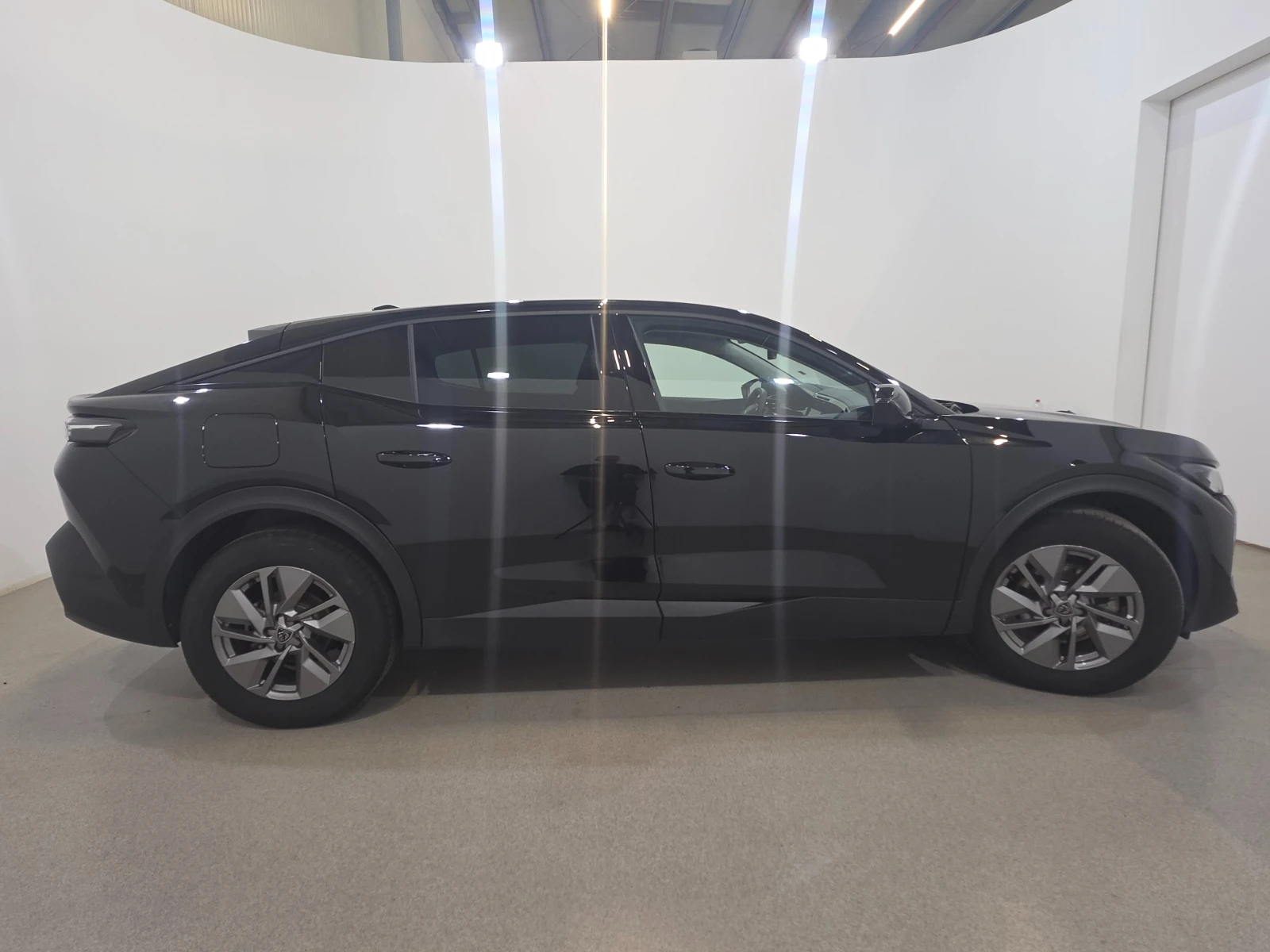 Peugeot 408 1.2 PureTech MHEV Allure Aut. LED-Xenon, снимка 5 - Автомобили и джипове - 55136243
