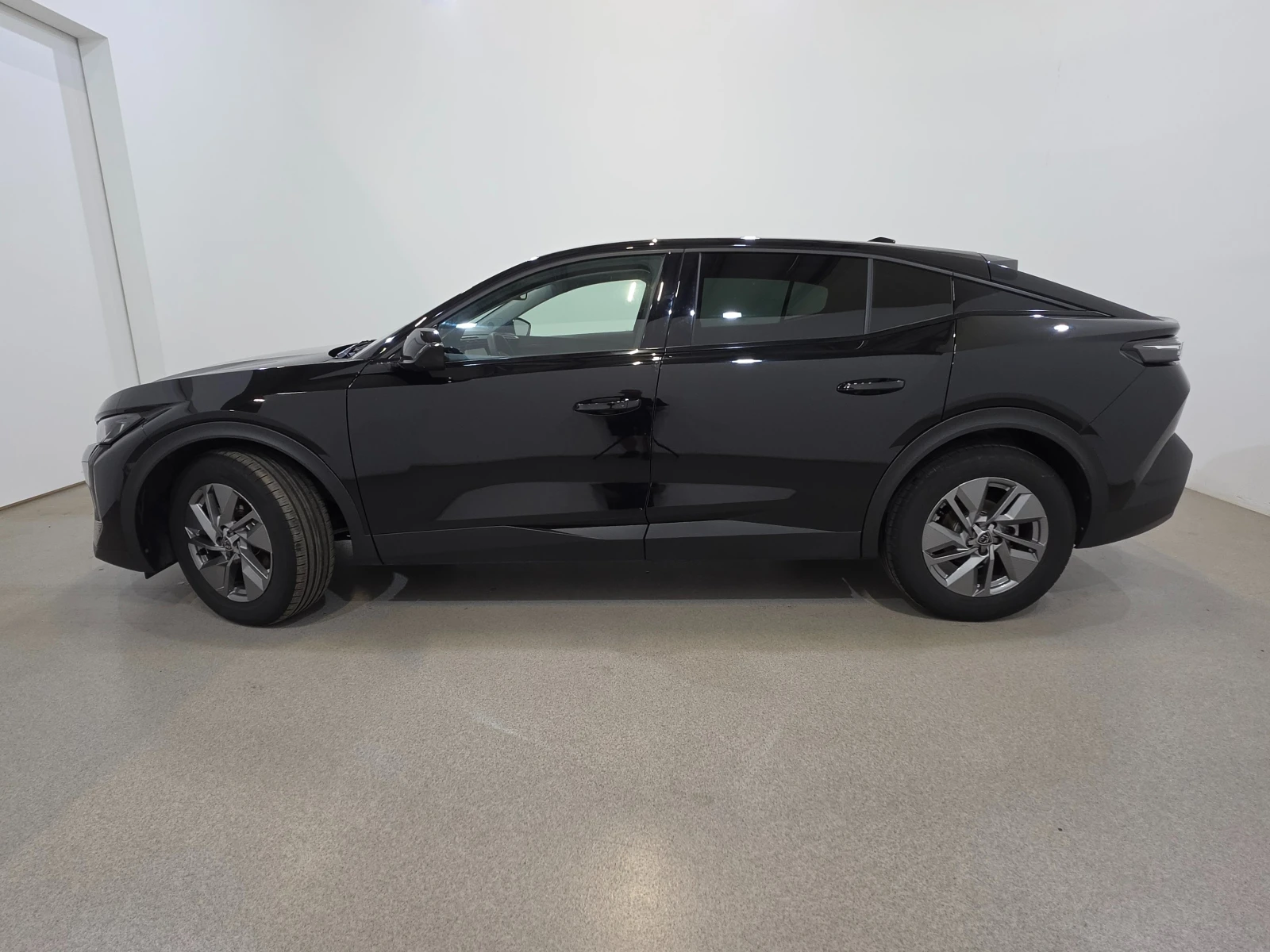 Peugeot 408 1.2 PureTech MHEV Allure Aut. LED-Xenon, снимка 4 - Автомобили и джипове - 55136243
