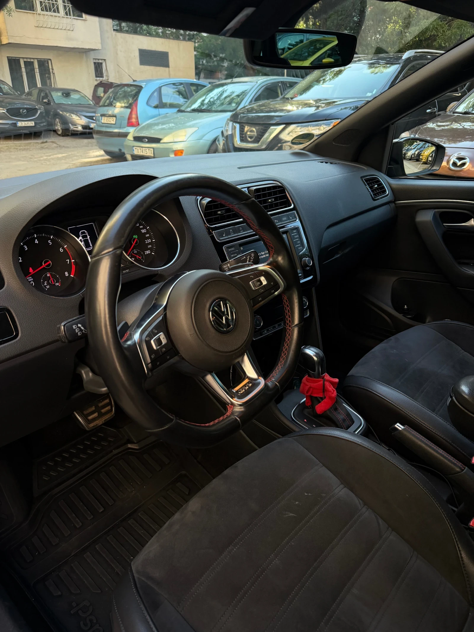 VW Polo GTI, снимка 10 - Автомобили и джипове - 55468066
