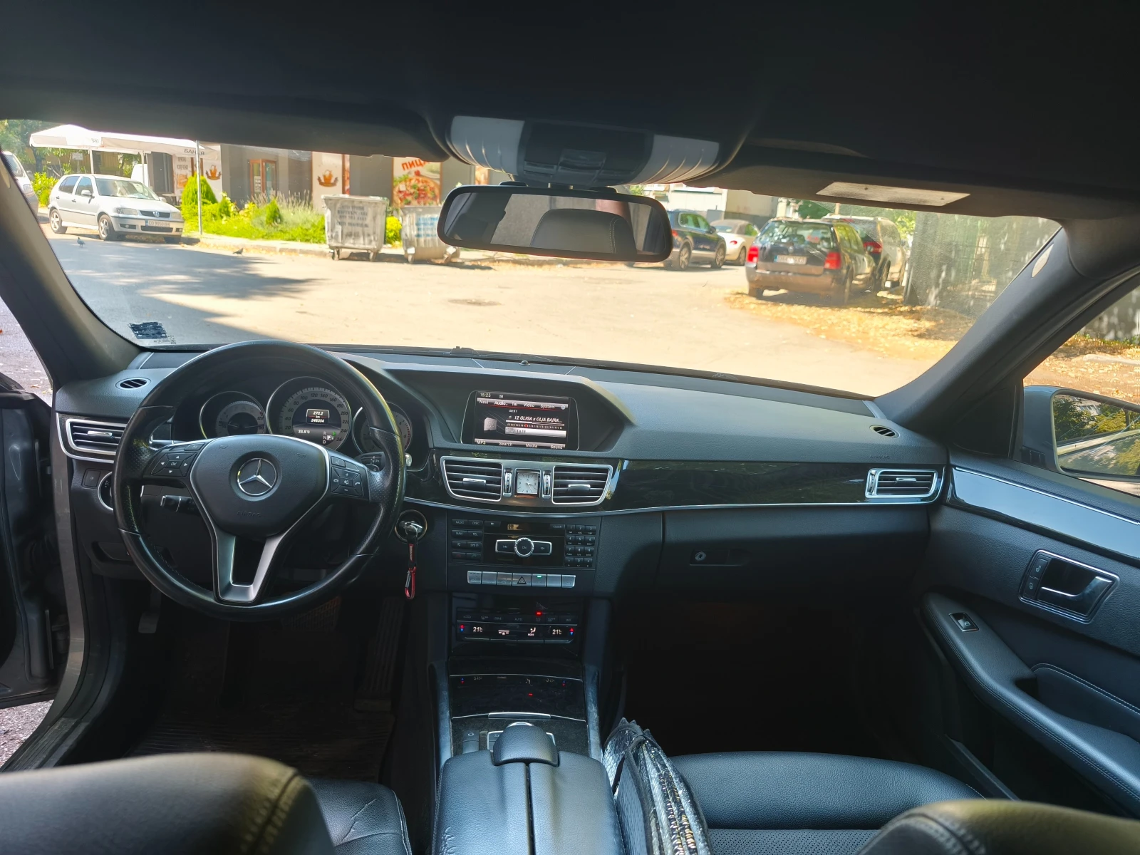 Mercedes-Benz E 350 Bluetec, снимка 9 - Автомобили и джипове - 55978144