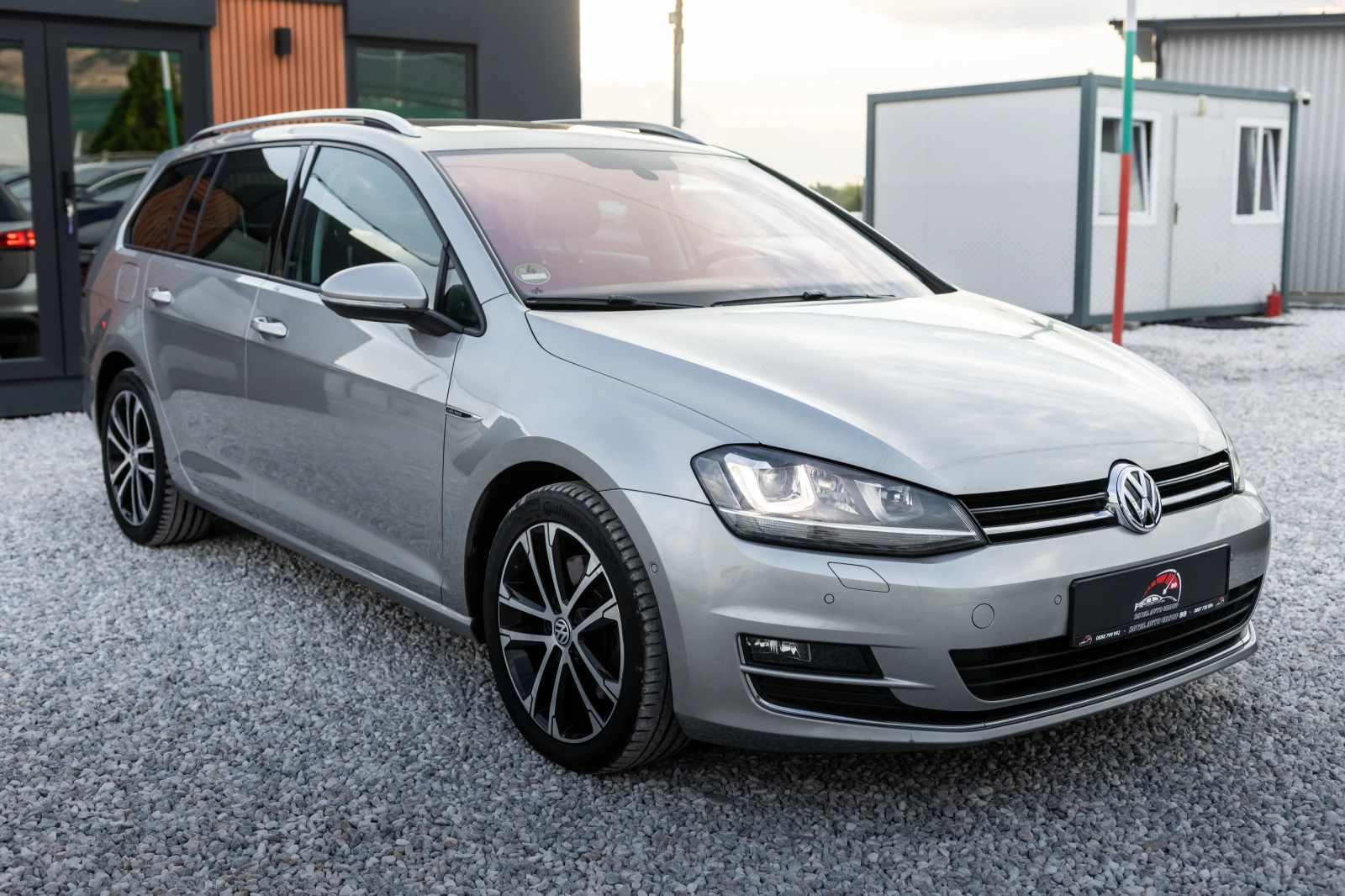 VW Golf VII::4Motion::Lounge::6ск, снимка 3 - Автомобили и джипове - 55981307