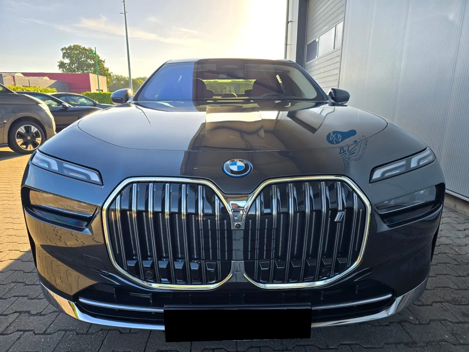BMW i7 eDRIVE50/PANO/360/HUD/ICONIC GLOW/ | Mobile.bg � ����������� 2
