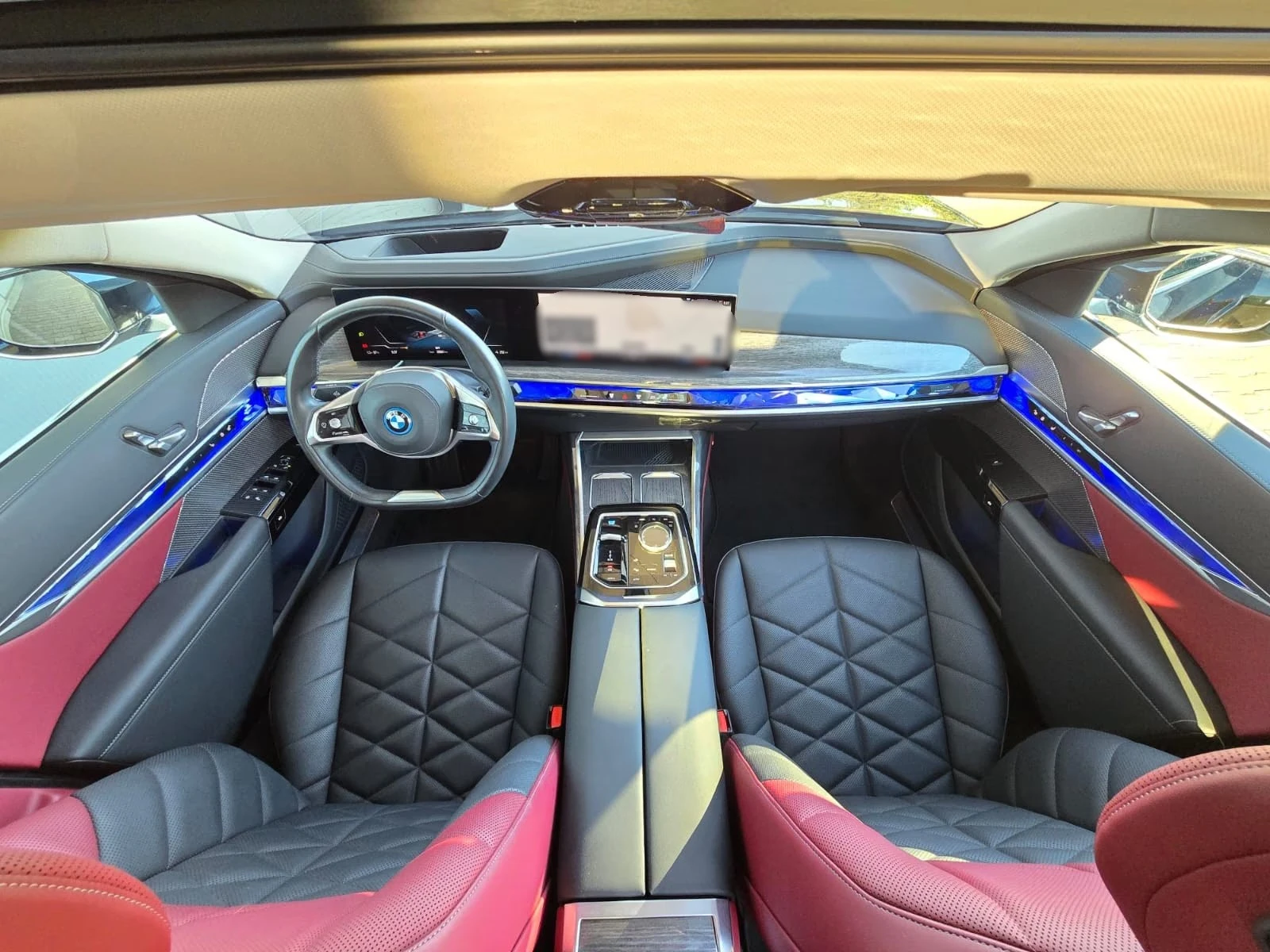 BMW i7 eDRIVE50/PANO/360/HUD/ICONIC GLOW/ | Mobile.bg � ����������� 10