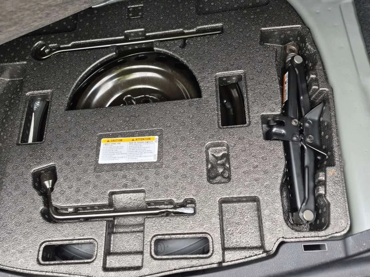 Toyota Camry * SE * AWD * CARFAX * ���� �� ��  *  | Mobile.bg � ����������� 14