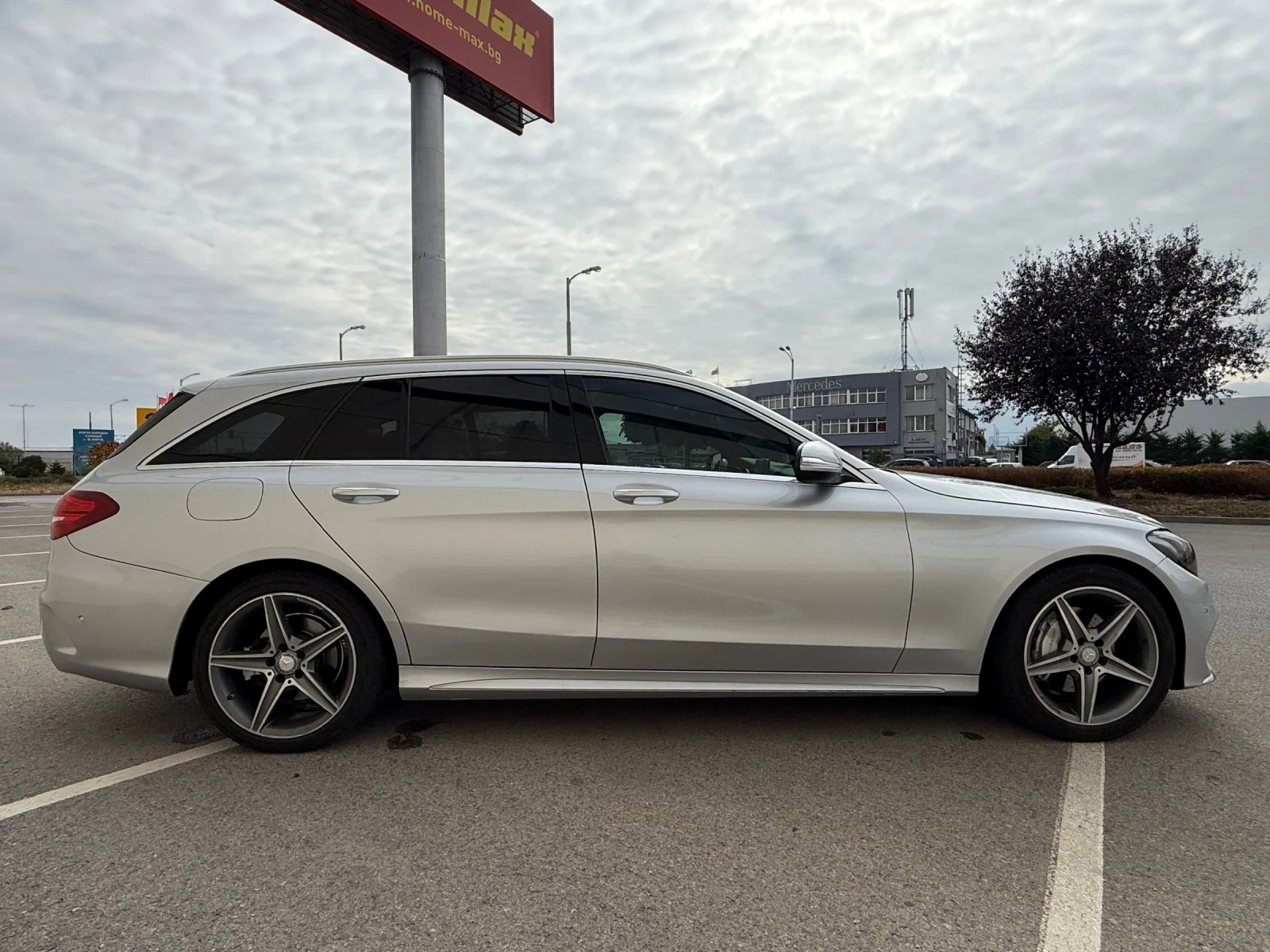 Mercedes-Benz C 220, снимка 6 - Автомобили и джипове - 56462944