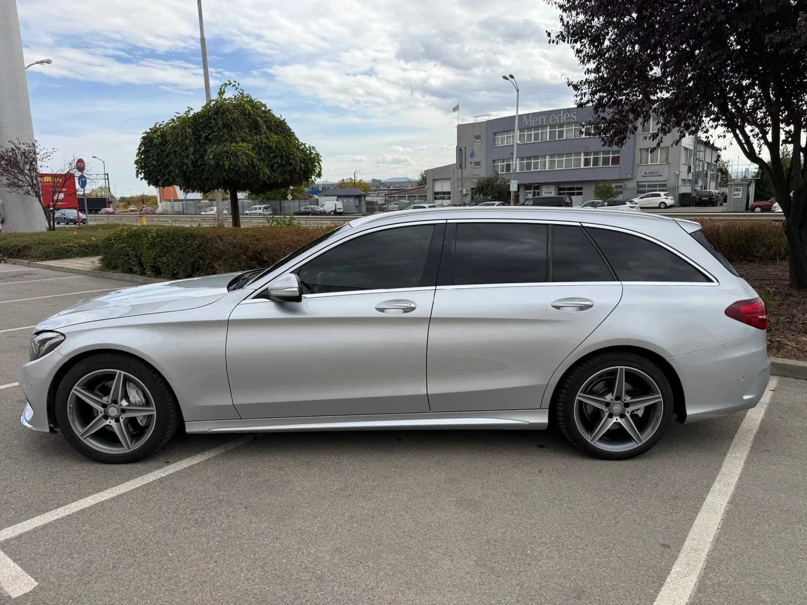 Mercedes-Benz C 220, снимка 7 - Автомобили и джипове - 56462944