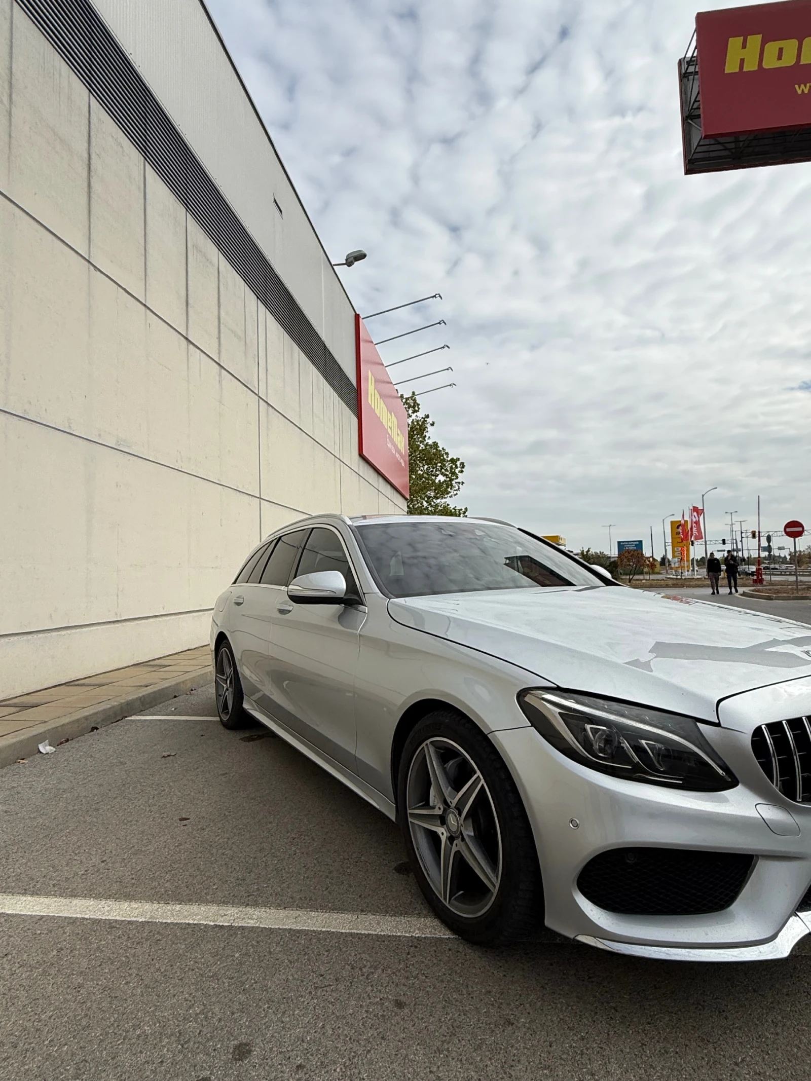 Mercedes-Benz C 220, снимка 4 - Автомобили и джипове - 56462944