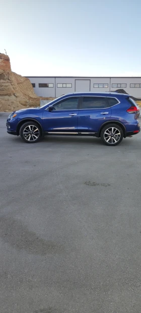     Nissan Rogue SL  - AWD