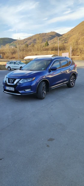     Nissan Rogue SL  - AWD