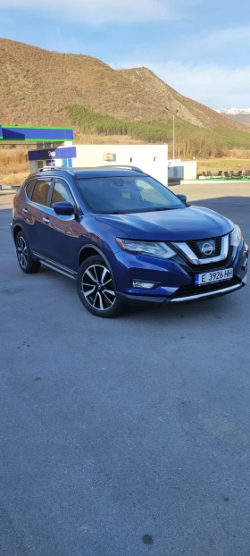     Nissan Rogue SL  - AWD