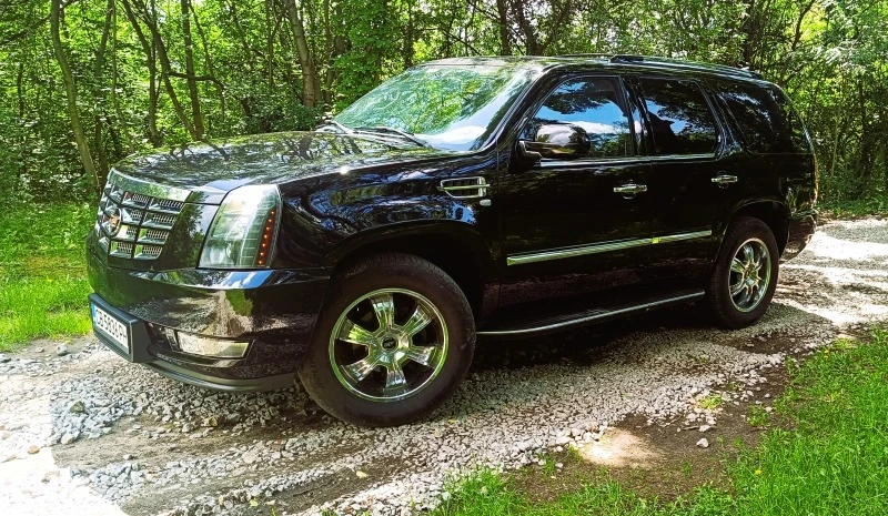 Cadillac Escalade, снимка 7 - Автомобили и джипове - 46931370