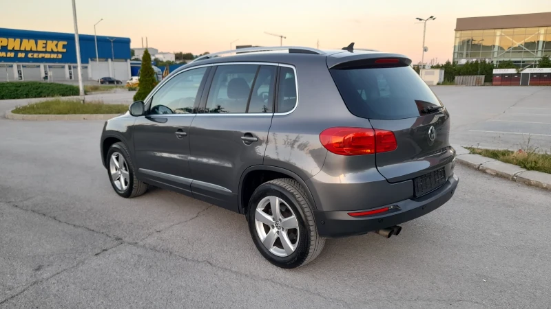 VW Tiguan 2.0  TDI - AVTOMAT , снимка 3 - Автомобили и джипове - 46105281