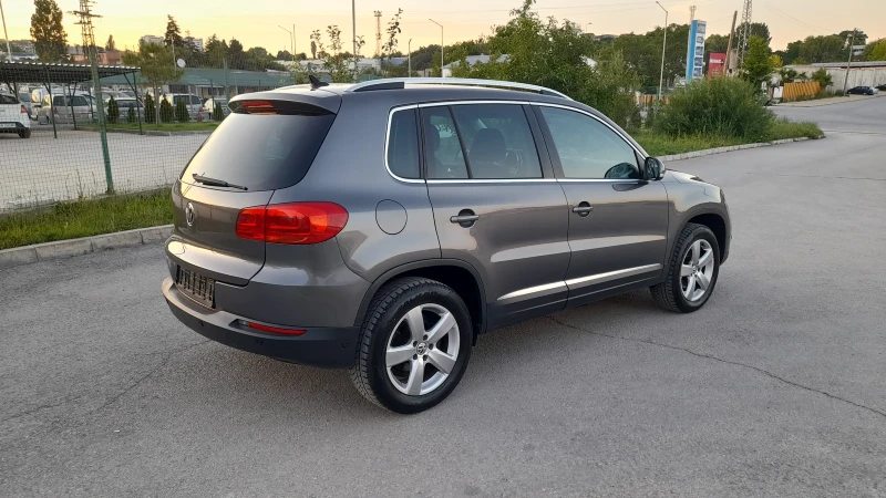 VW Tiguan 2.0  TDI - AVTOMAT , снимка 6 - Автомобили и джипове - 46105281