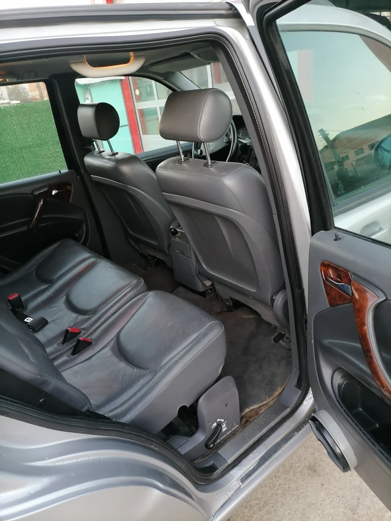 Mercedes-Benz ML 230, снимка 6 - Автомобили и джипове - 48504241