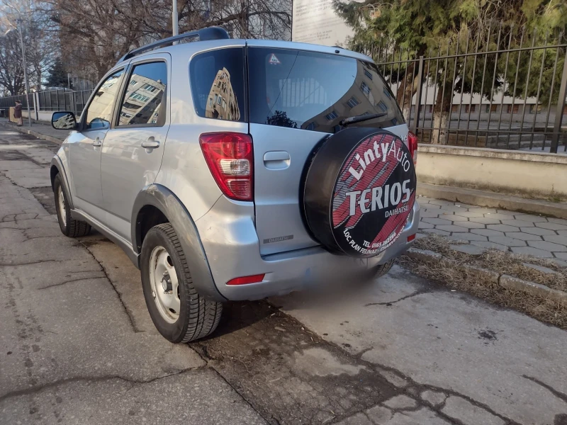 Daihatsu Terios 1.5 4x4 LPG, снимка 3 - Автомобили и джипове - 48728264