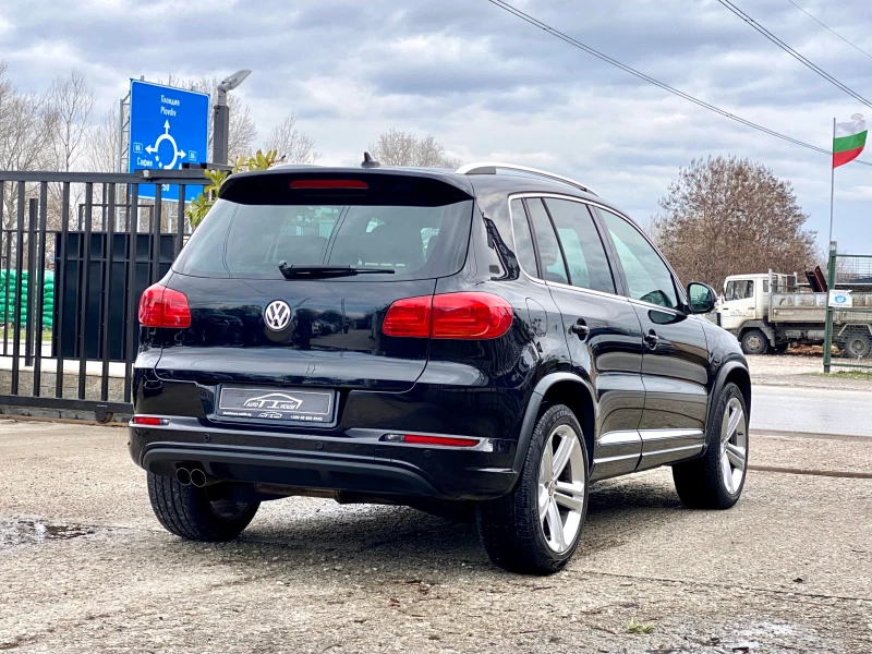 VW Tiguan R-Line* 2.0TDI* 4Motion* Pano* , снимка 2 - Автомобили и джипове - 53518936