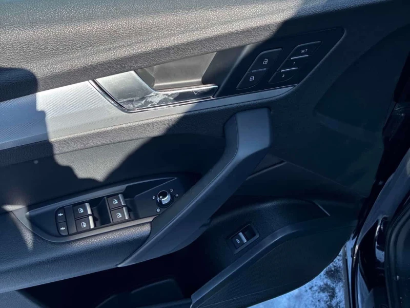 Audi Q5 * Progressiv * 360КАМЕРИ* ПАНОРАМА* KEYLESS* , снимка 11 - Автомобили и джипове - 53523189