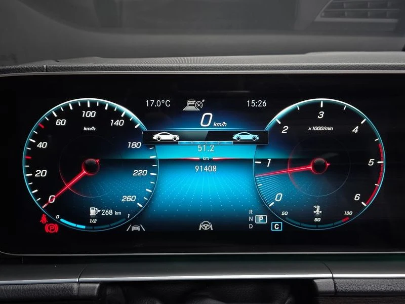 Mercedes-Benz GLE 400 2.9 656929 Automatic, снимка 8 - Автомобили и джипове - 55826661